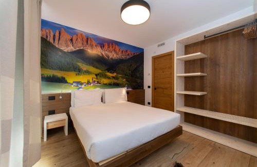 Trento Apartment | YUGOGO PELLICO 8 Trento Centro