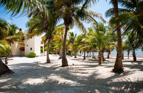 Majahual Villa | Yum Botic Villa Beach House