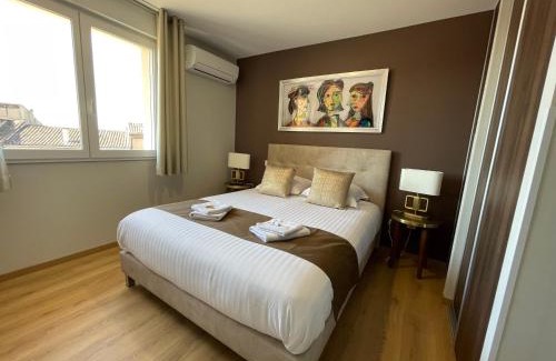 Albi Apartment | YVES SAINT LAURENT/COCO CHANEL