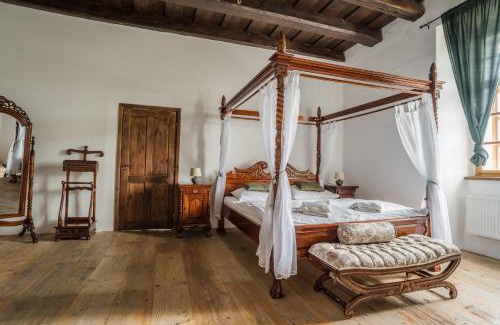 Branna Hotel | zámek Kolštejn - hotel Chateau Goldenstein