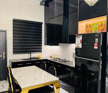 Kampung Geliga Besar Villa | Zafriel homestay kemaman