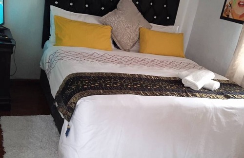 West Beach House | Zagorski Guest House