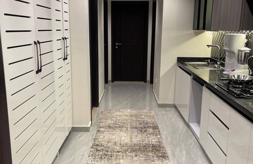 Al Duqqi Apartment | Zahir - 701
