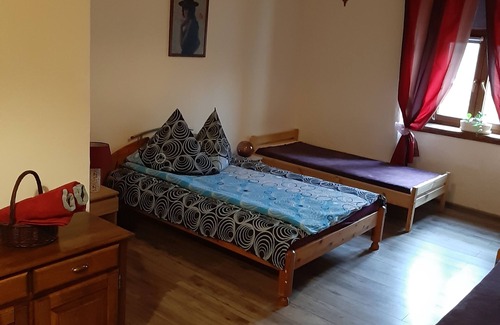 Bardo House | Zajazd Pod Złotym Gryfem