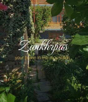 Manali House | Zankhrpas A Himalayan Home - Manali