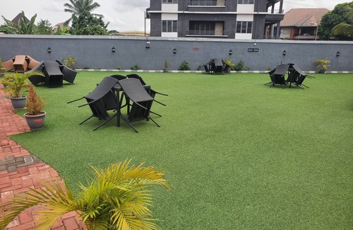 Nnewi Hotel | Zanzibar towers Nnewi