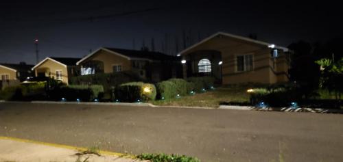 Portmore House | Zen at Phoenix- (24hr security) Gated Community