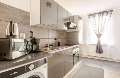 Neudorf Ouest Apartment | Zen F3 Wabi-Sabi Minimalist