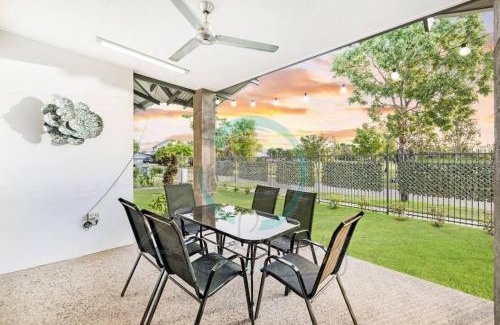 Muirhead Apartment | Zenhouse: Stylish Muirhead Home Near Park/Hospital