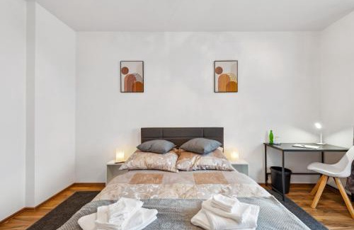 Mettmann Apartment | Zentrale Lage . Ideal für Geschäftsleute, Monteure, Familien.3 Zimmer, Wlan, SmartTV