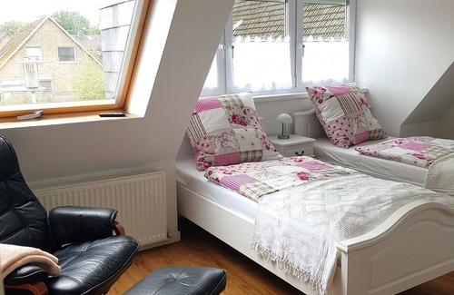 Geesthacht Apartment | Zentrale Ruhige Fewo m. Fußläufiger Busanbindung +geschäften, Hundefreundl. Wald