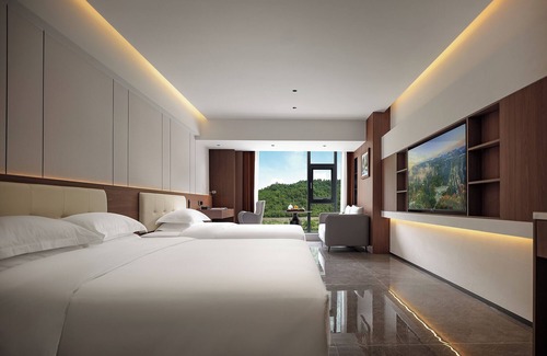 Wulingyuan Hotel | Zhangjiajie SANHE Resort