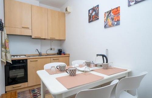 Santa Caterina Apartment | Zia Dina APT - with Balcony