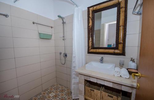 Zikhron Ya'aqov Cabin | Zimer Baronita