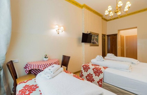 Prenzlauer Berg Cabin | Zimmer 3 Dreibettzimmer