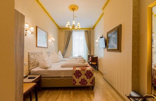 Prenzlauer Berg Cabin | Zimmer 3 Dreibettzimmer