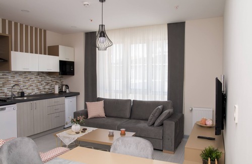 Cekmekoy Apartment | Zin D Home Alemdag