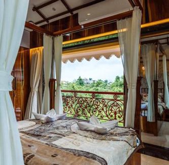 Parshwapuram Villa | Zline Villa - Luxurious Pure Veg 8BHK with Party Hall in Lonavala