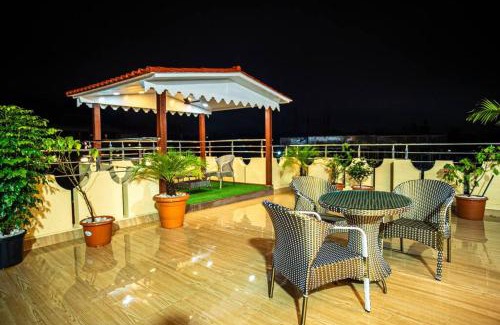 Parshwapuram Villa | Zline Villa - Luxurious Pure Veg 8BHK with Party Hall in Lonavala