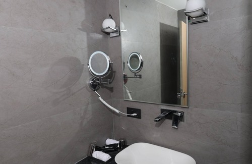 Danapur Hotel | Zone Connect by The Park Patna