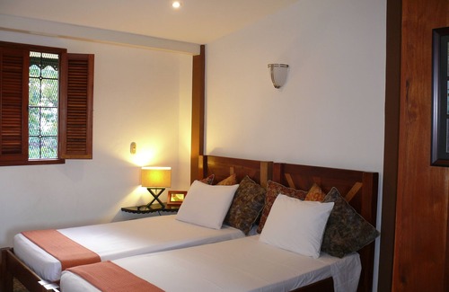 Granada Hotel | Zopango Orchids Island