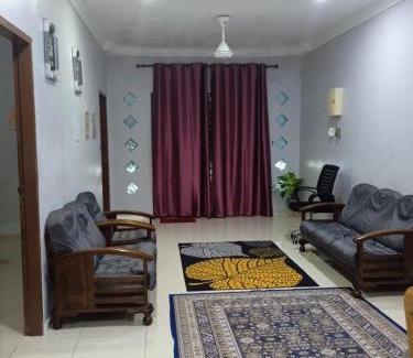 Kampung Jaya House | ZR Homestay Kemaman with 3 Bedroom 2 Bathroom - 2 Room AC 1 Room Fan - Not Sharing House