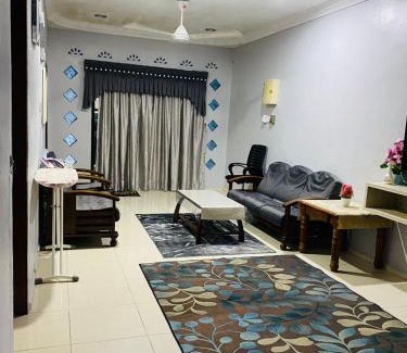 Kampung Jaya House | ZR Homestay Kemaman with 3 Bedroom 2 Bathroom - 2 Room AC 1 Room Fan - Not Sharing House