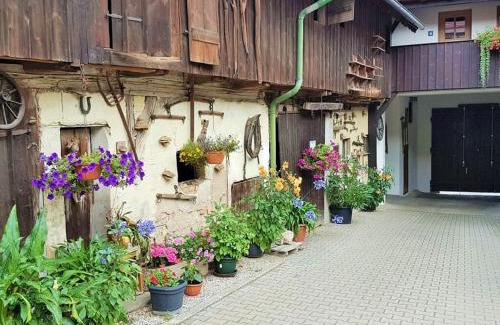 Neualbenreuth House | Zum Egerländer Fachwerkhof