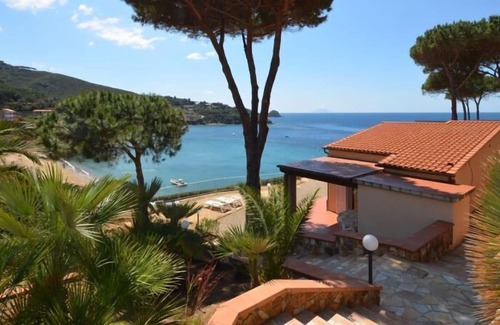 Morcone Villa | Zwei kleine Oasen, eingebettet zwischen den Felsen der unberührten Natur. Kleines Schwimmbad