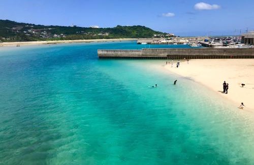 Ojima Island Villa | ZZOKIAI Premier Ou 奥武壹号A棟 奥武岛上能看见海的新建一户建 走到海滩只有1分钟 only 1 min walk to the beach