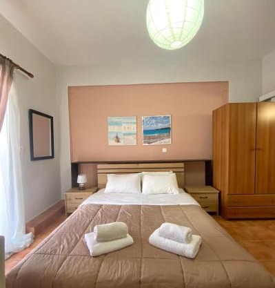 Στουντιο στην Κιρρα