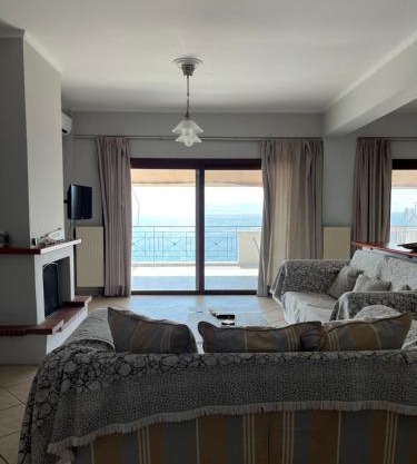 Όμορφο διαμέρισμα με εκπληκτική θέα