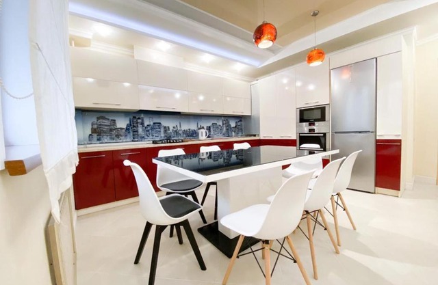 Семейные 3х ком апартаменты на Рахматуллина 5 у Кремля