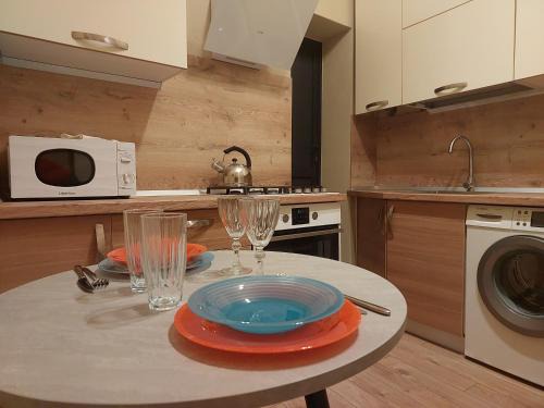 Трикімнатні апартаменти Гранд-Волинь