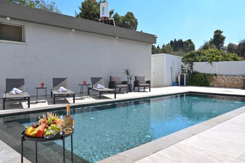 הבית בלב כנען - וילה מהממת עם בריכה פרטית מחוממת בצפת