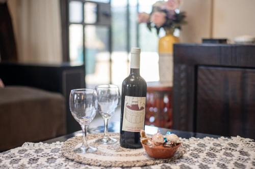 הים פוגש את ההר- בית בלב הגליל Sea & Mount