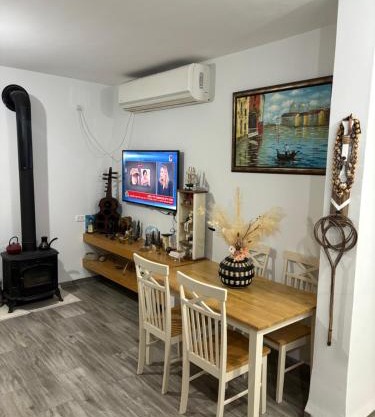 סאבלט בגבעה