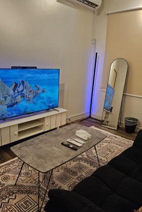 شقة فاخرة بتصميم انيق - دحْول ذاتي