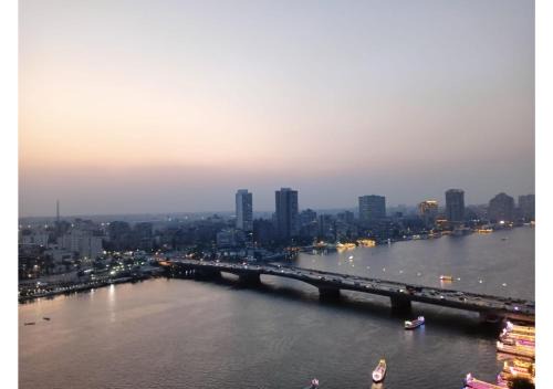 شقة فندقية جديدة علي النيل