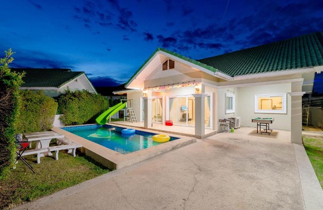 กรีนที หัวหิน พูลวิลล่า Green Tea Hua-Hin Poolvilla