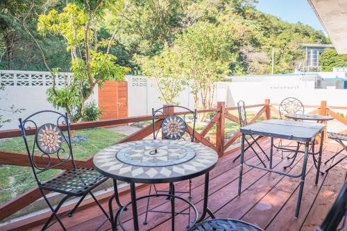 やんばるの自然に囲まれた一棟貸し切りの古民家宿