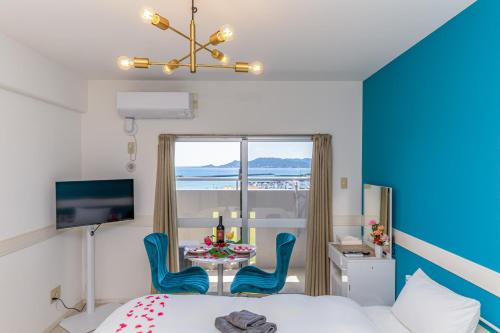 オーシャンビュー 窓から見える景色を想い出に The琉球タワー 10C