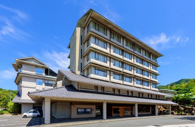 川棚グランドホテルお多福