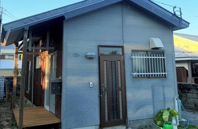 昭和レトロな貸切平屋・赤連バナナハウス（喜界町）