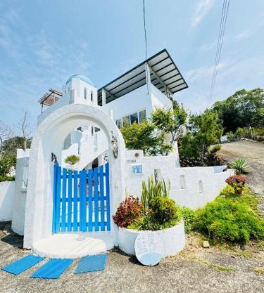 藍屋頂民宿-少人包棟民宿Blue Dome