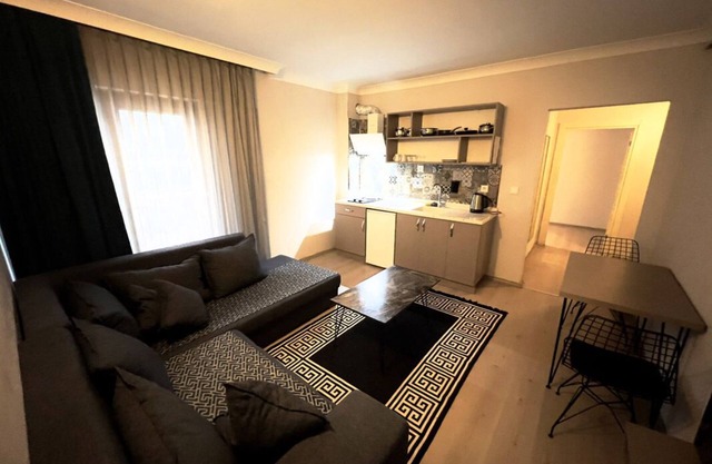 06ev Rental House