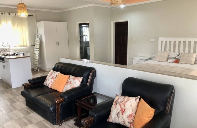 1 bed apartment in Mount Pleasant Heights - 2013