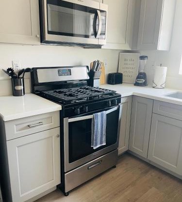 1 Bedroom 1 Bathroom Near Crypto Center