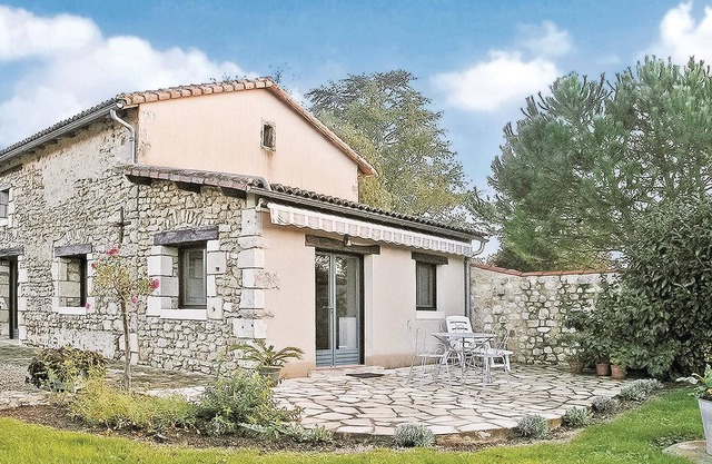 1 bedroom accommodation in Nouaille Maupertuis