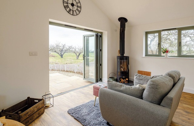 1 bedroom accommodation in Ongar